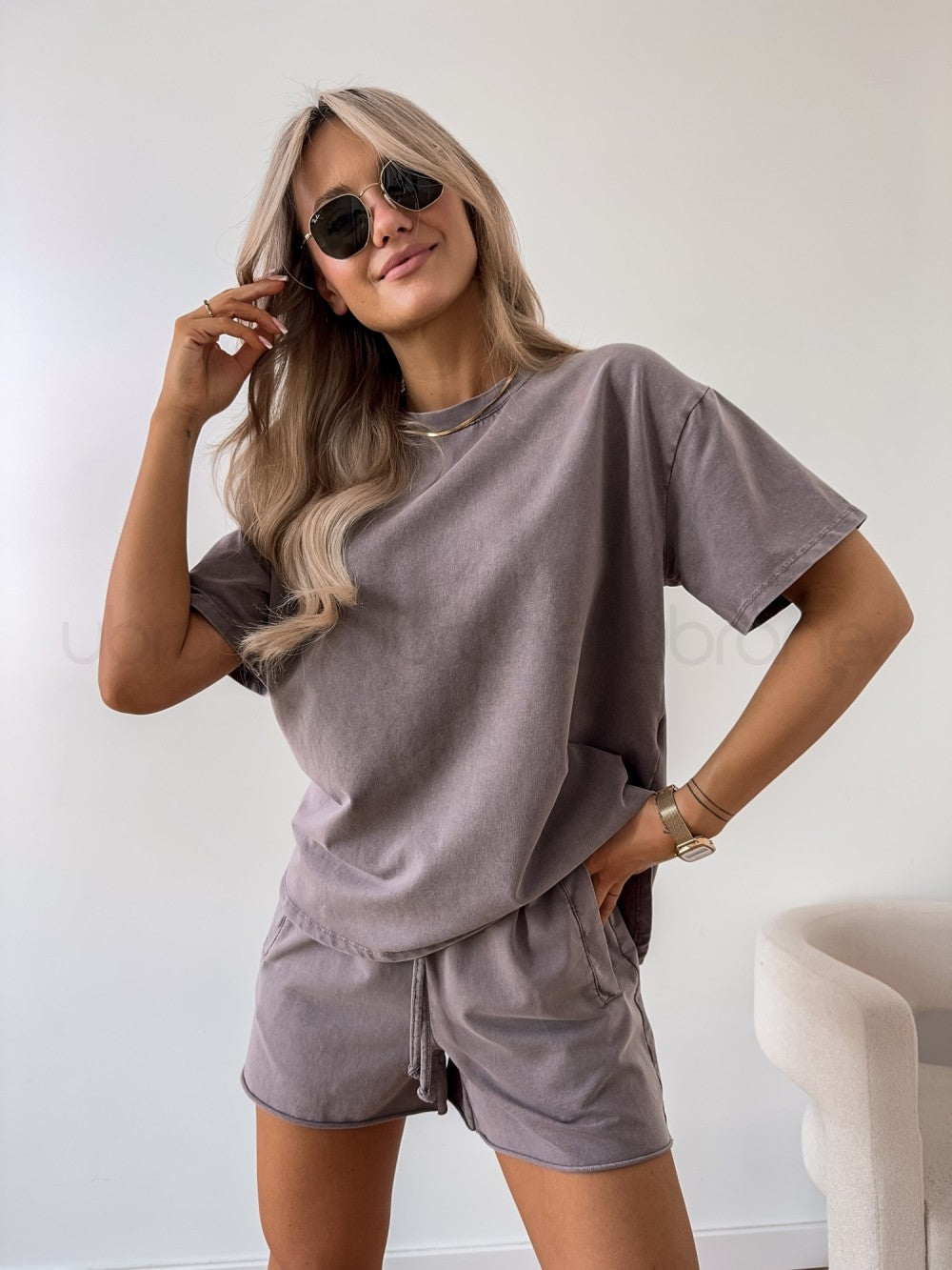 CHRISTIE | ELEGANT TWO-PIECE SET