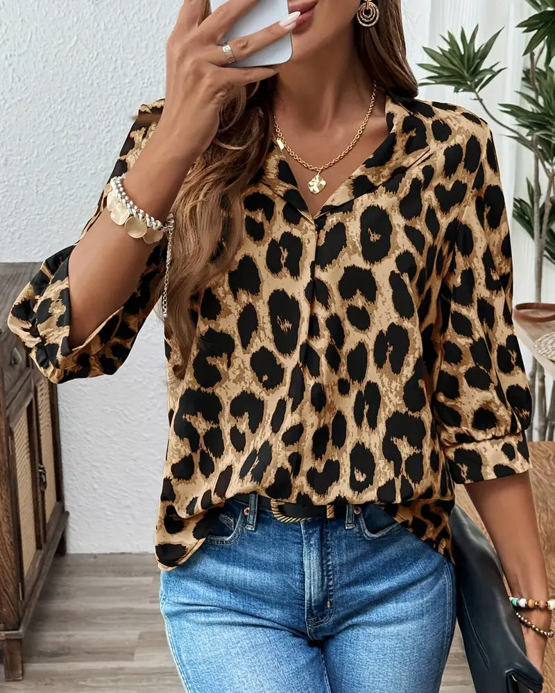 BEAUDINE | ELEGANT LEOPARD PRINT BLOUSE