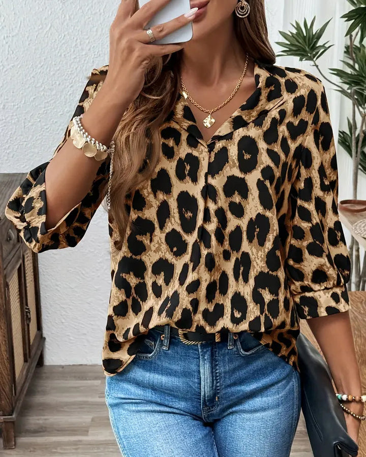 BEAUDINE | ELEGANT LEOPARD PRINT BLOUSE
