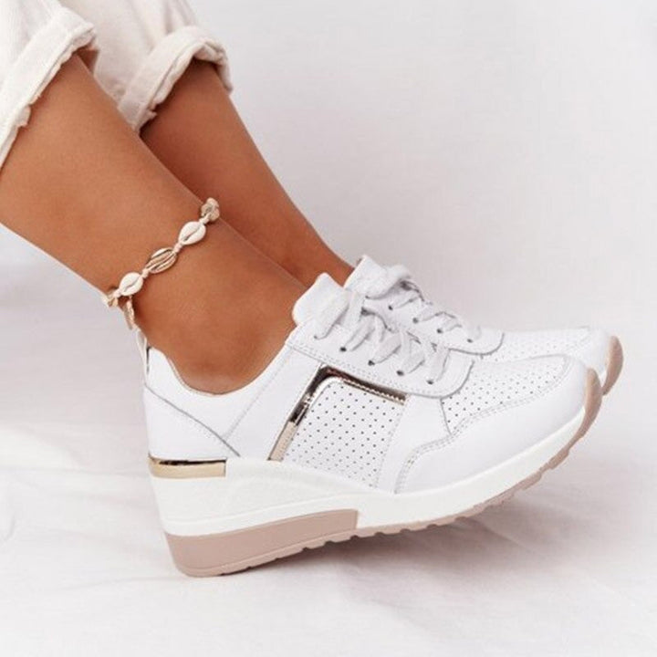 SORELIA | STYLISH ORTHOPAEDIC SNEAKERS