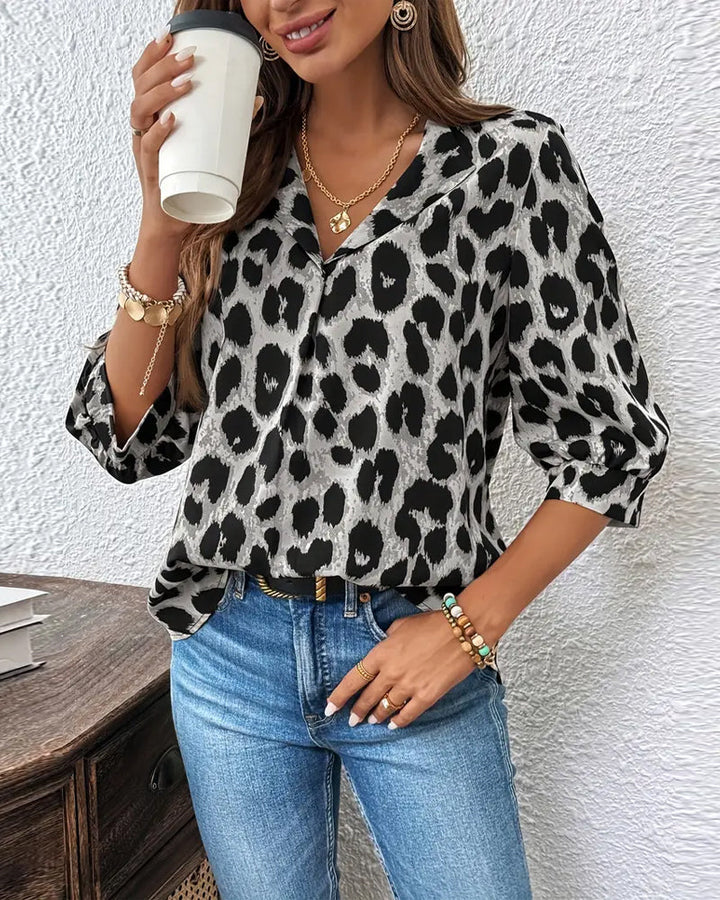 BEAUDINE | ELEGANT LEOPARD PRINT BLOUSE