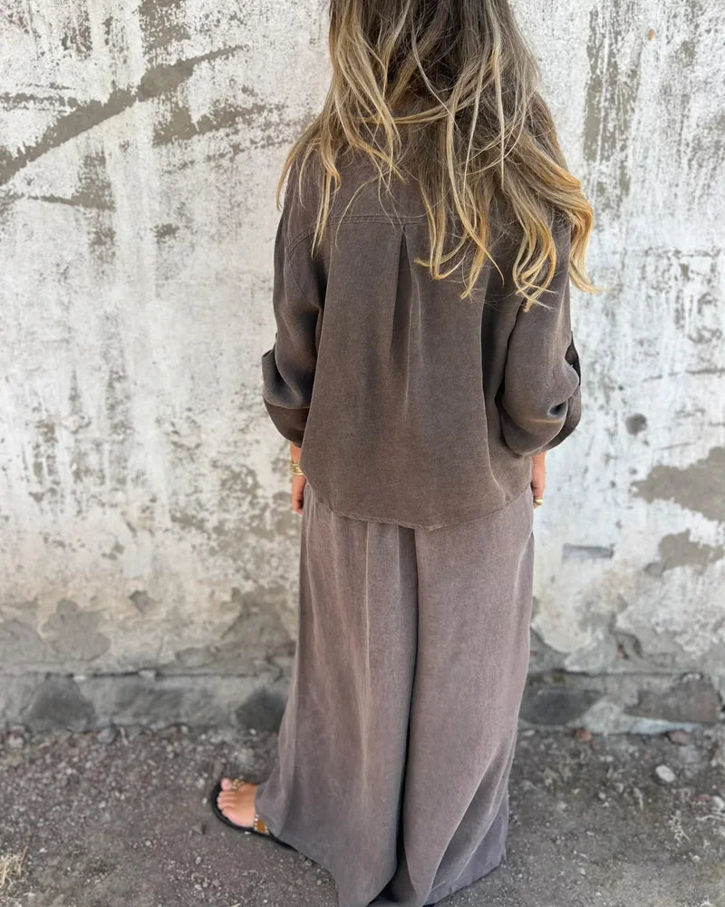 ROZA | ELEGANT TWO-PIECE SUIT
