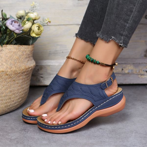 JOANNE | ELEGANT HEELED SANDALS