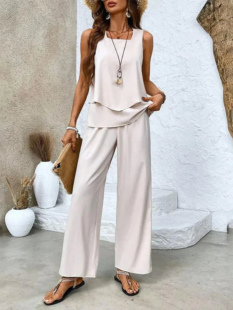 ROMY | LIGHT & ELEGANT TWO-PIECE SUMMER SUIT