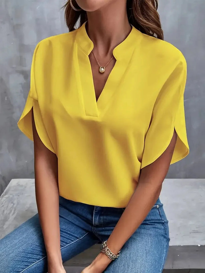 INAYA | SOFT AND ELEGANT BLOUSE WITH V-NECK