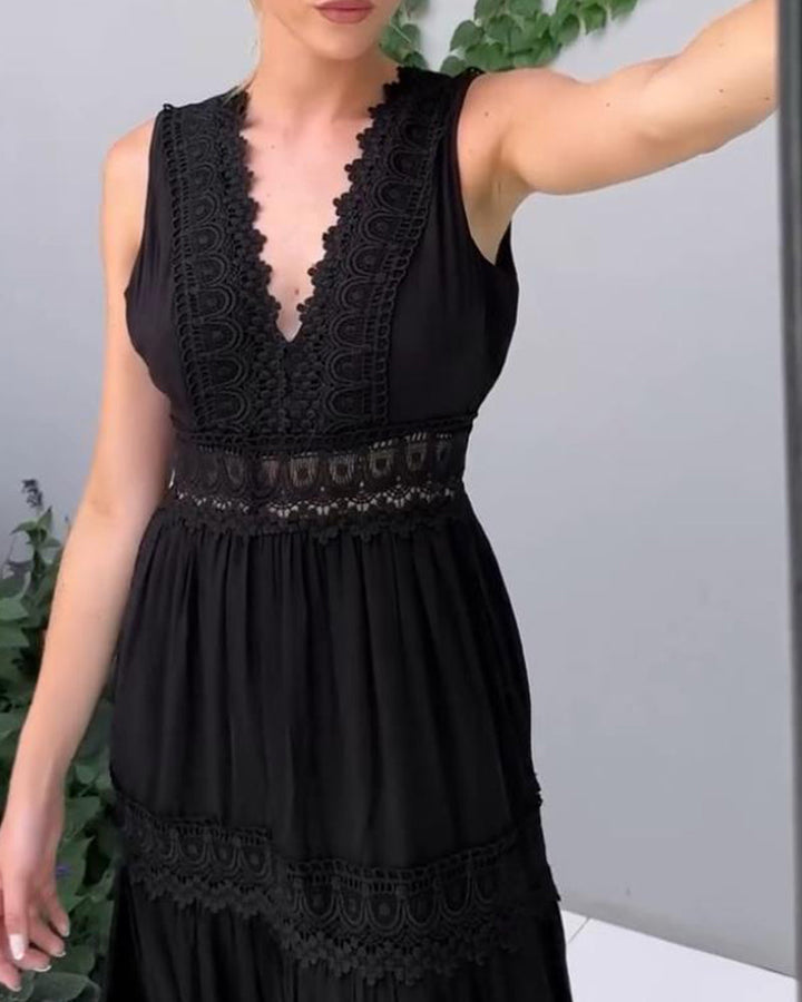 STEPHANIE | ELEGANT V-NECK DRESS