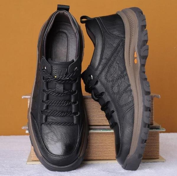 CARR | HAND-STITCHED LEATHER CASUAL MEN'S SHOES
