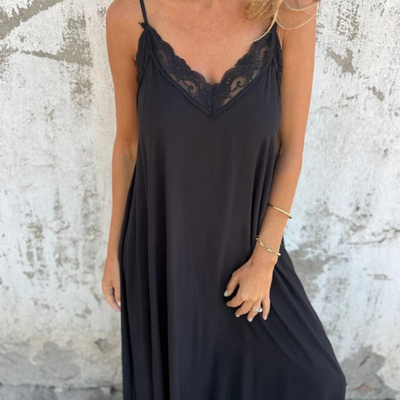 ALEXANDRA | ELEGANT DRESS WITH V-NECK